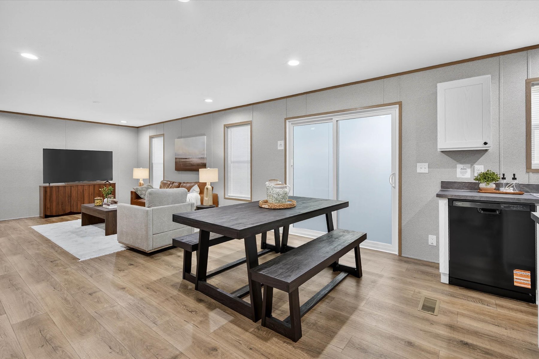 043-prime-prime-grand043-dining-area-1