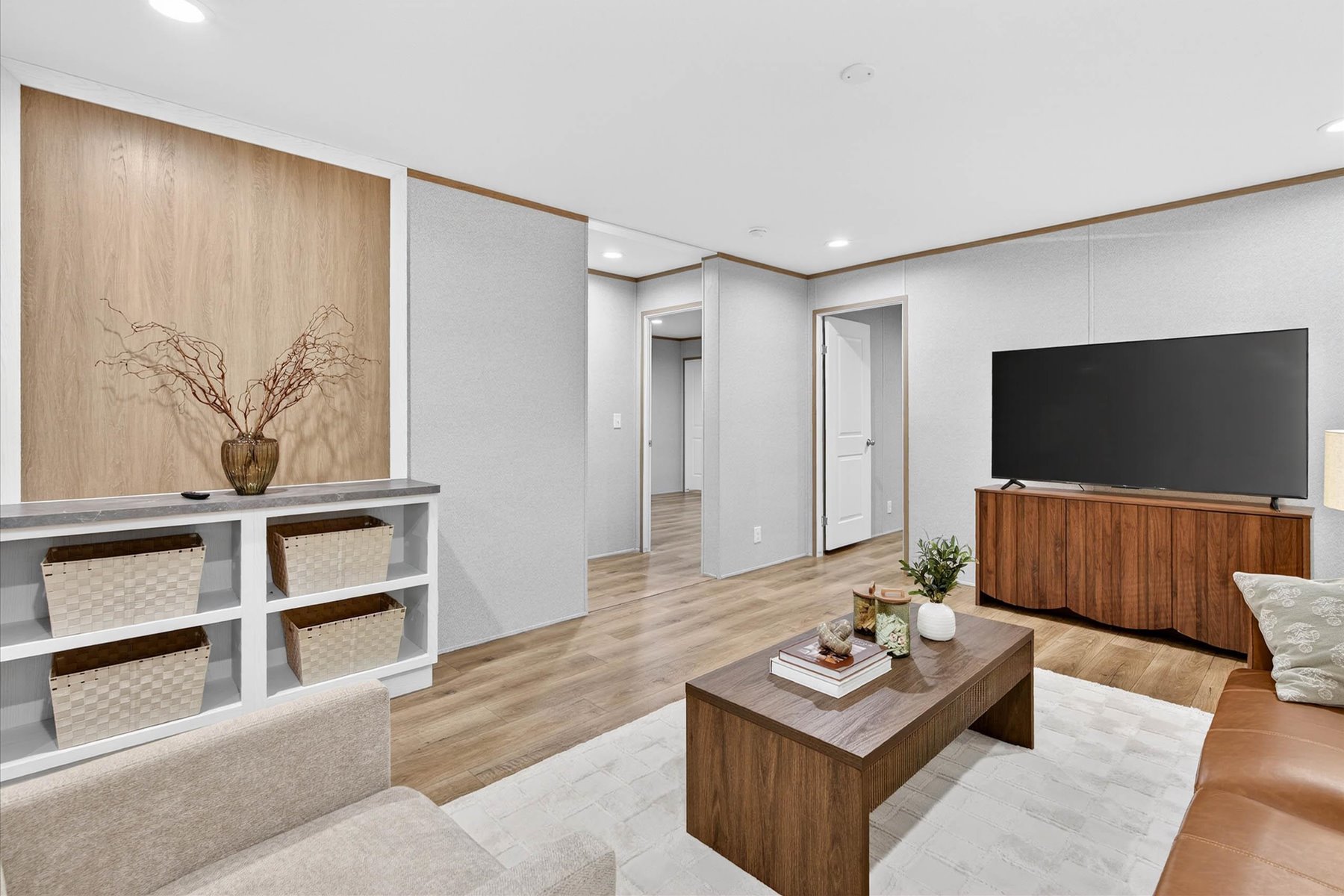 043-prime-prime-grand043-family-room-2