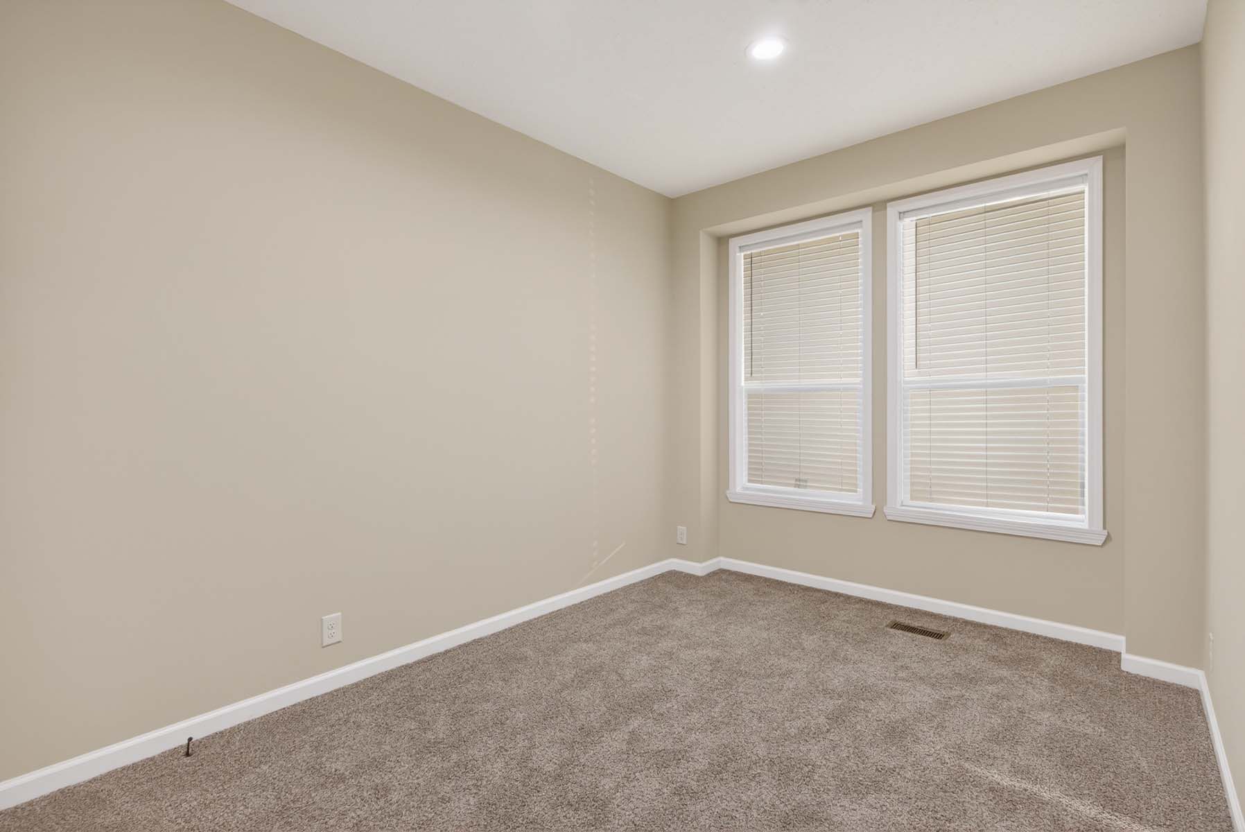 112-genesis-emerald-sky-bedrooms-2