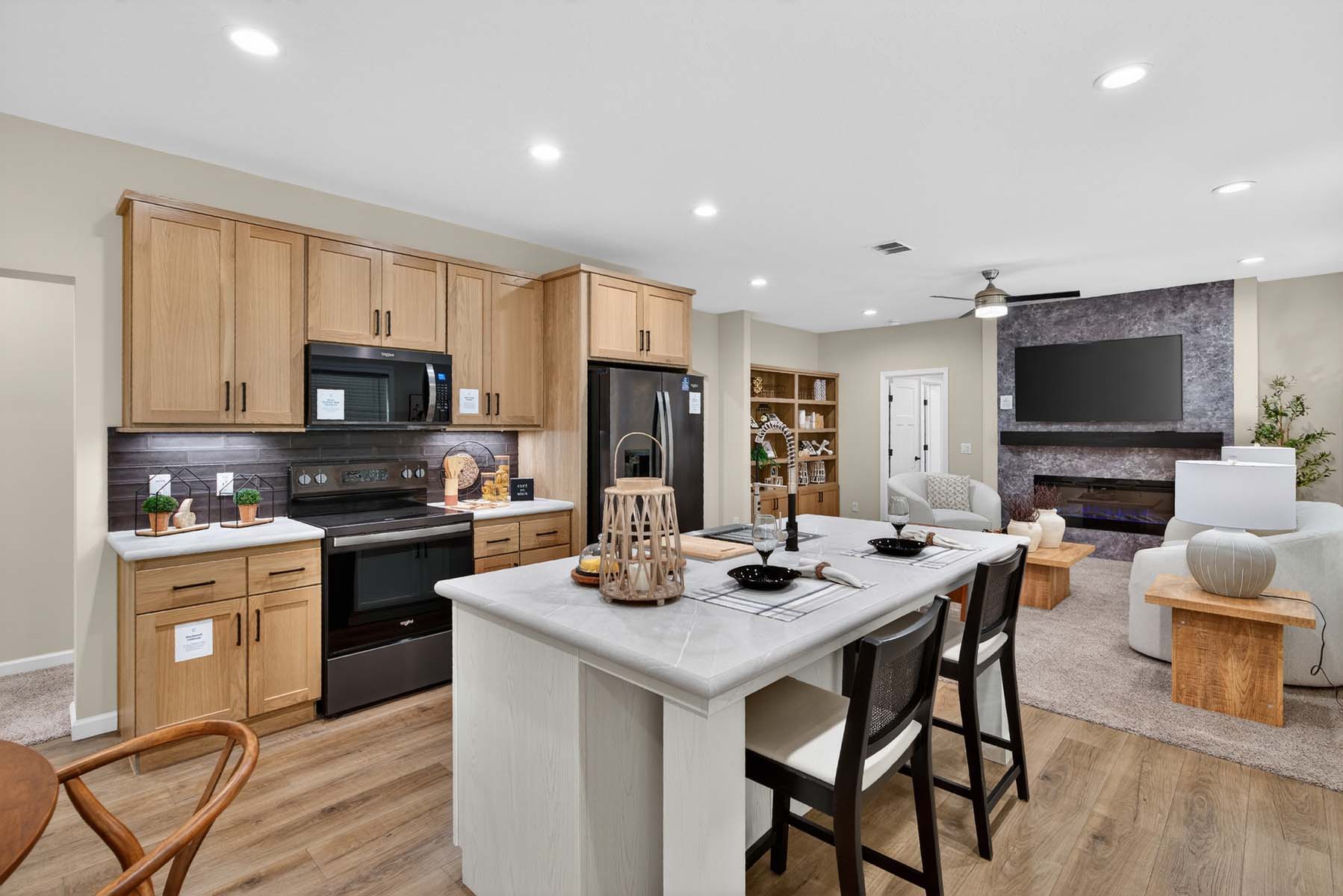 112-genesis-emerald-sky-kitchen-4