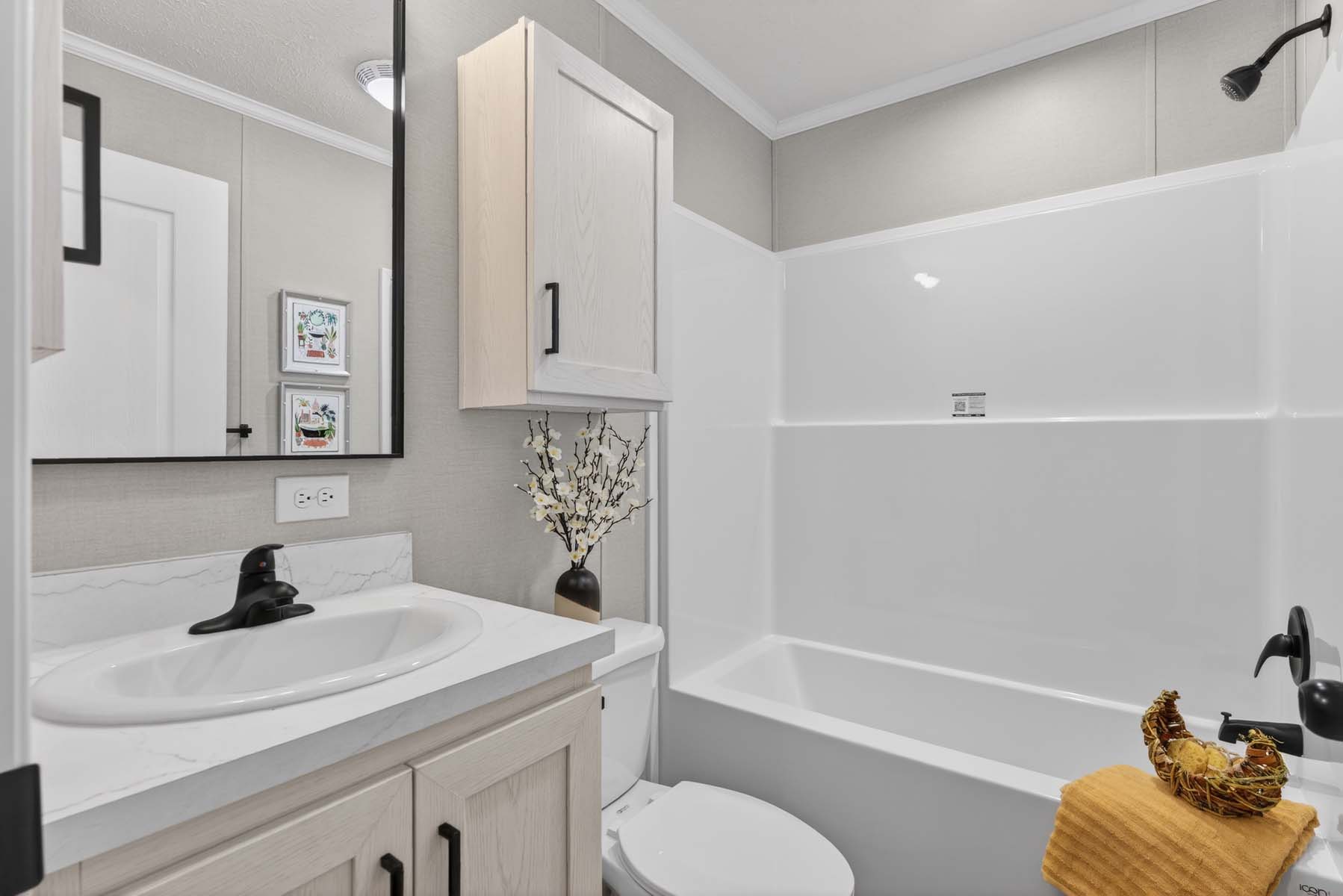 112-paramount-1676h32107-westbrook-bath