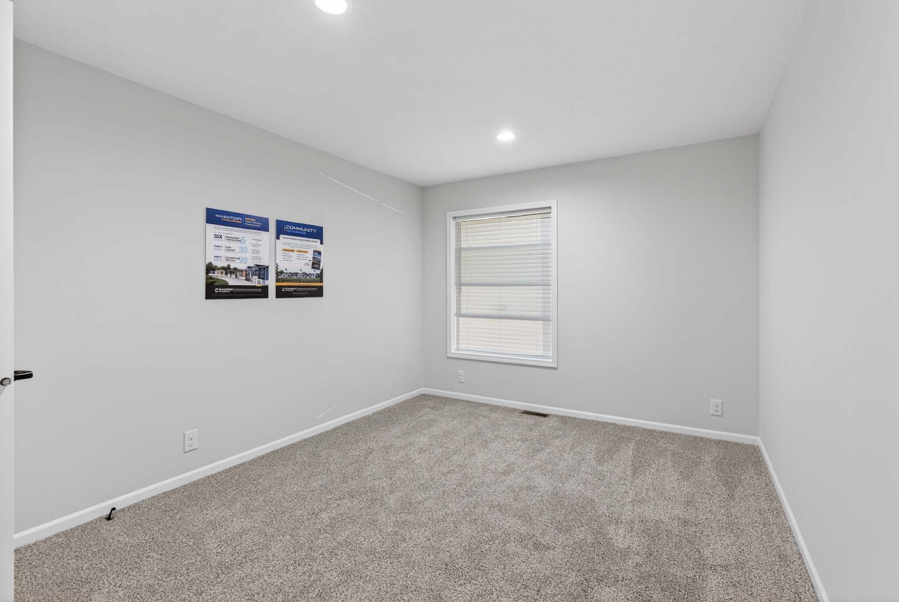 112-paramount-3260h32394-odyssey-bedrooms-4