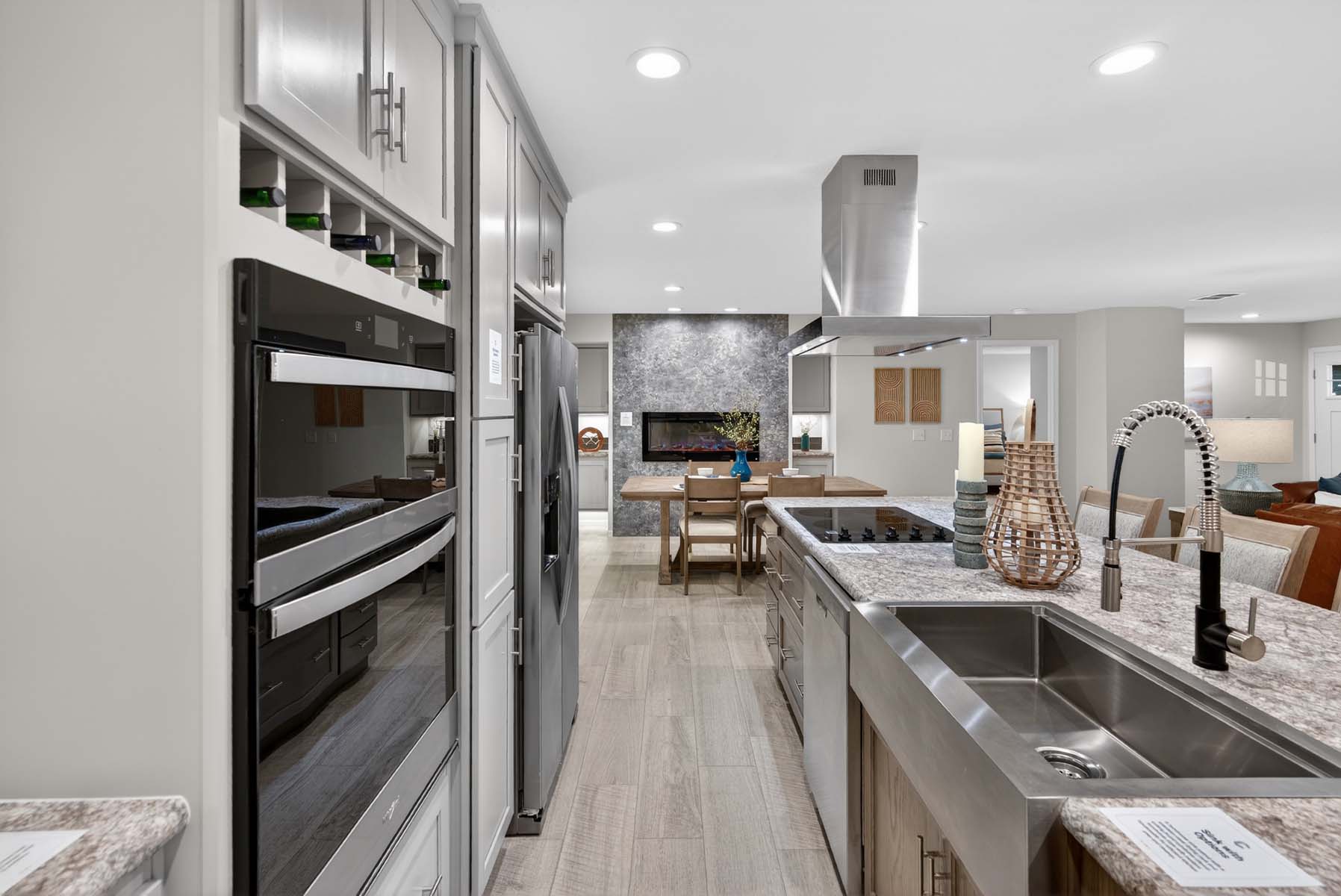 112-paramount-3260h32394-odyssey-kitchen-5