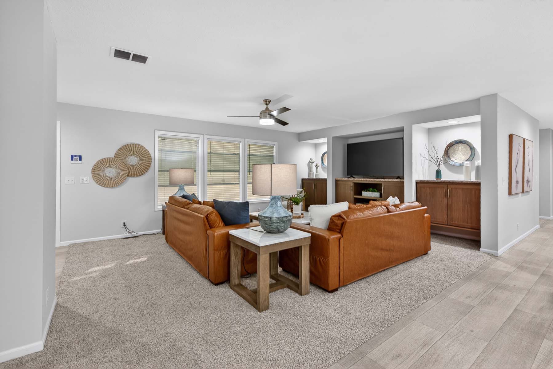 112-paramount-3260h32394-odyssey-living-room-3