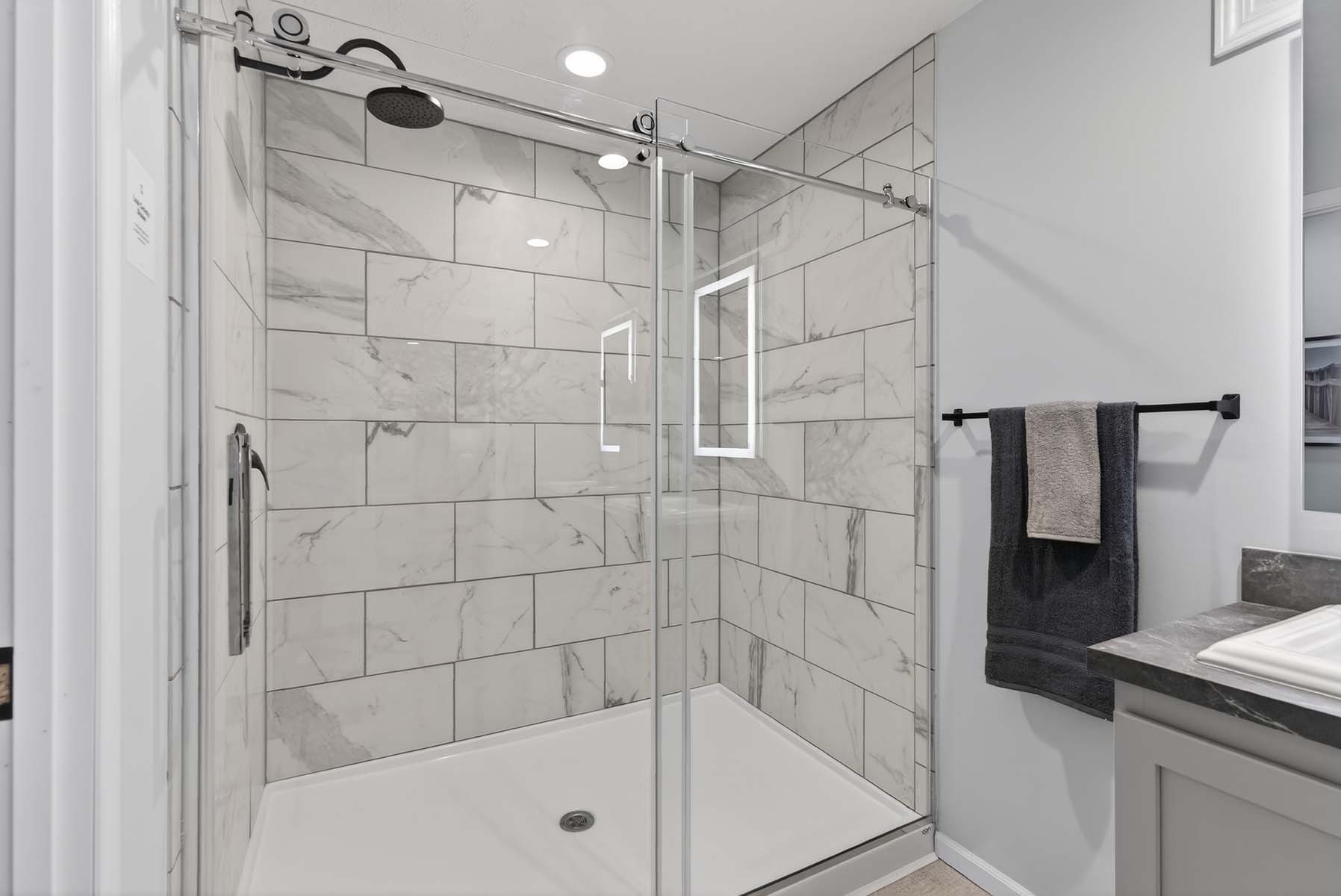 112-paramount-3260h32394-odyssey-primary-bath-4