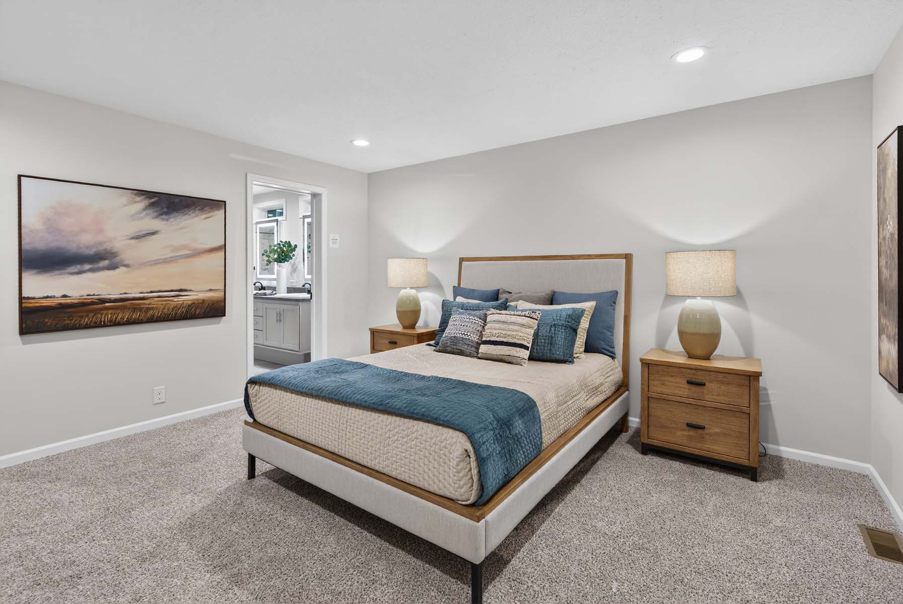 112-paramount-3260h32394-odyssey-primary-bedroom-1